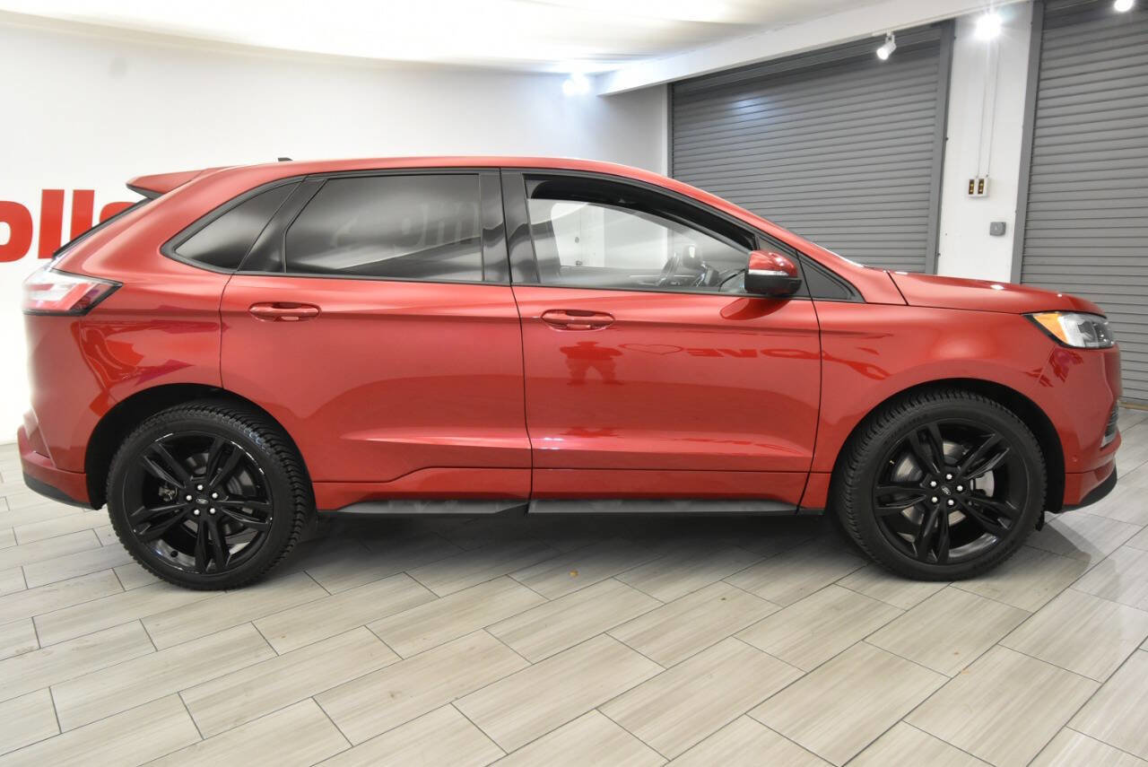 Used 2021 Ford Edge ST w/ Equipment Group 401A image 6