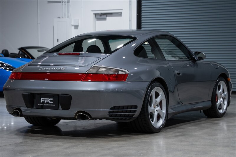 Used 2004 Porsche 911 Carrera 4S AWD/4WD image 15