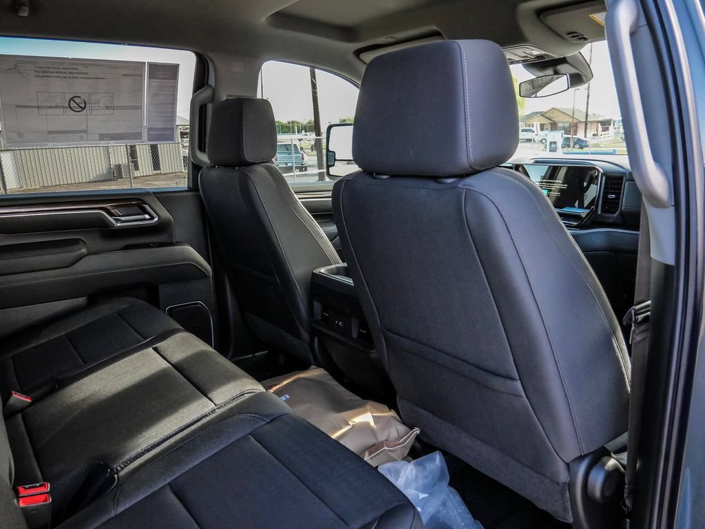New 2026 Chevrolet Silverado 3500 LT w/ Convenience Package AWD/4WD image 19
