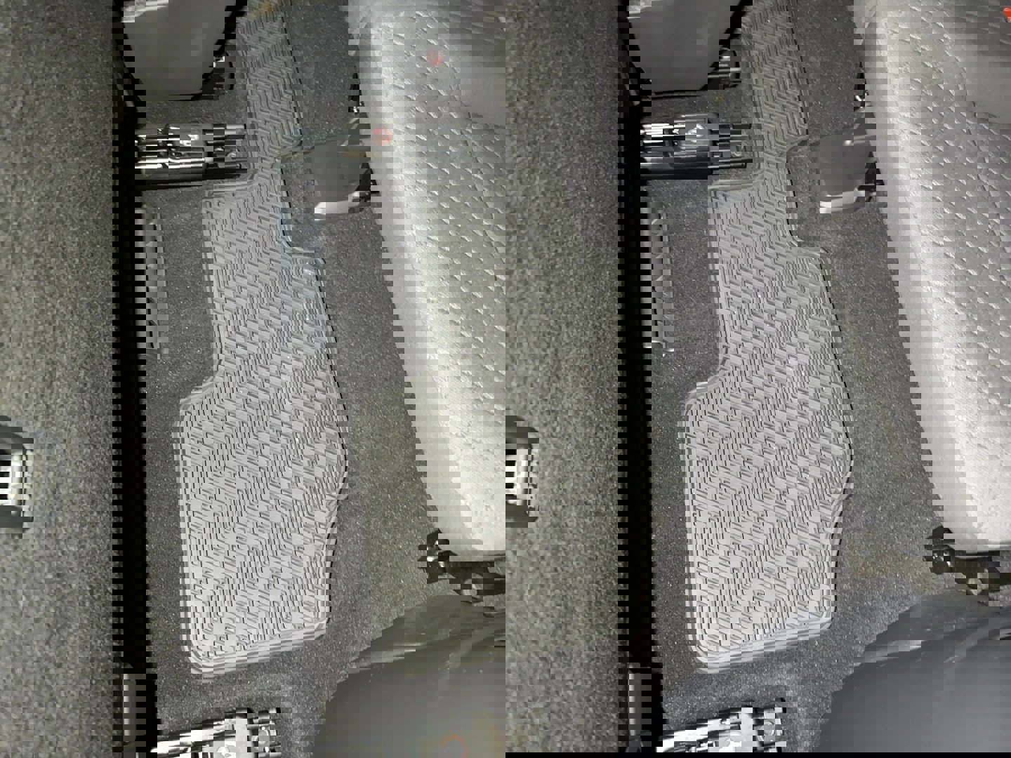 Used 2018 Volkswagen Atlas S image 61