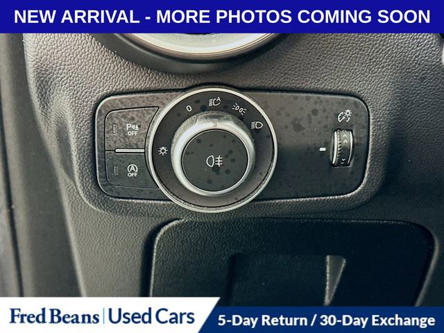 Used 2023 Alfa Romeo Stelvio Veloce image 12