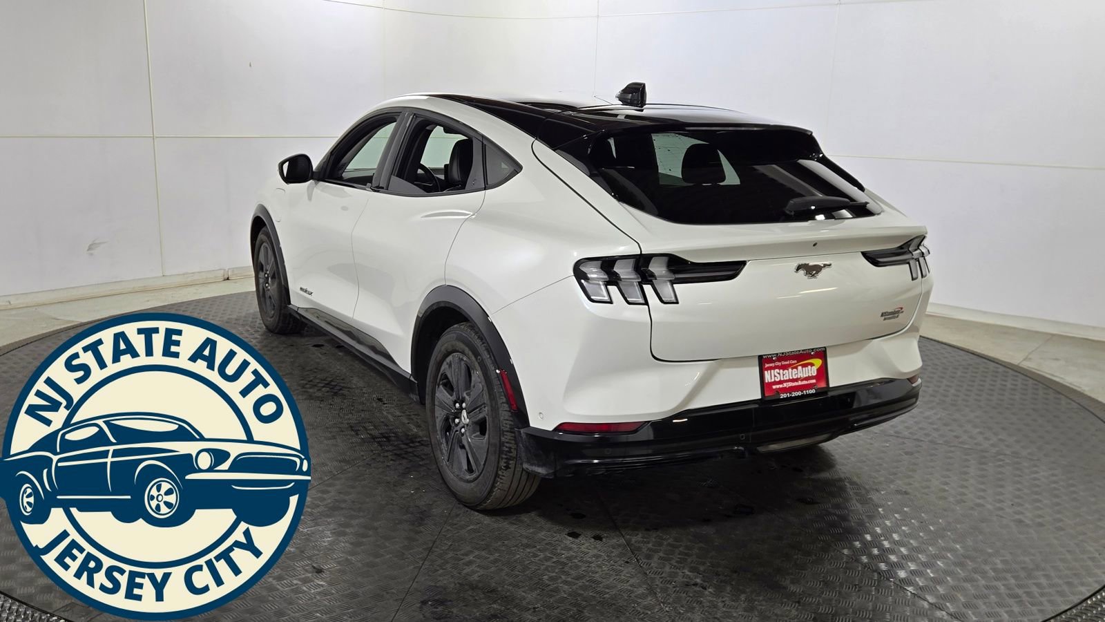 Used 2022 Ford Mustang Mach-E California Route 1 image 7