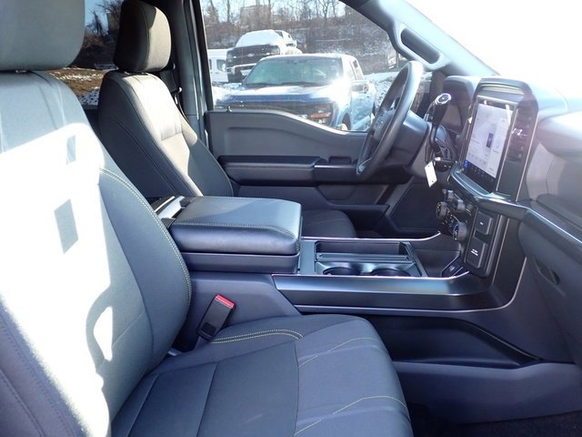 Certified 2025 Ford F150 STX w/ Equipment Group 200A image 10