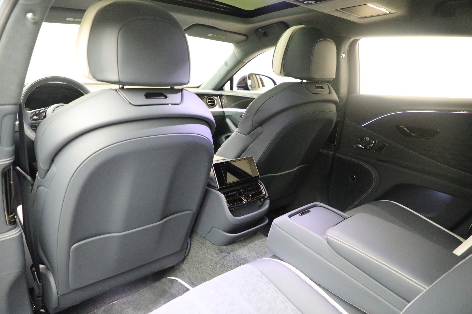 Certified 2025 Bentley Flying Spur Speed First Edition image 18