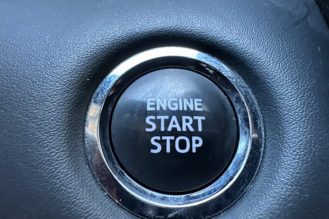 Used 2023 Toyota Highlander XLE FWD image 35