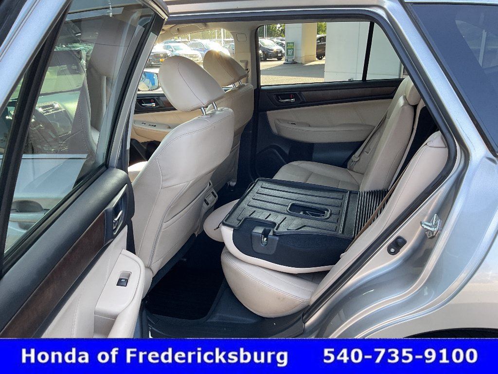 Used 2018 Subaru Outback 3.6R Limited AWD/4WD image 26
