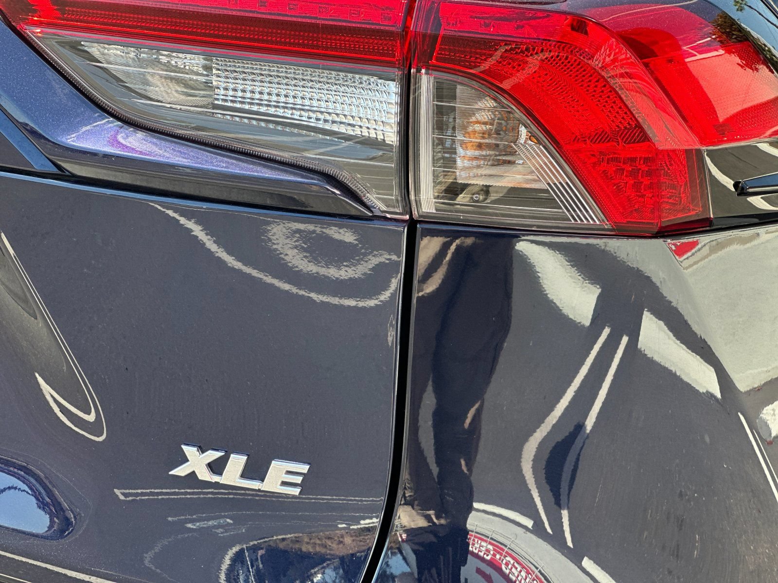 Used 2024 Toyota RAV4 XLE FWD image 24