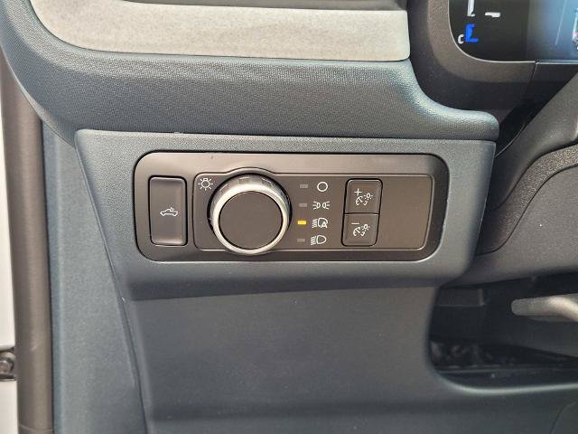 New 2026 Ford Maverick XLT FWD image 40