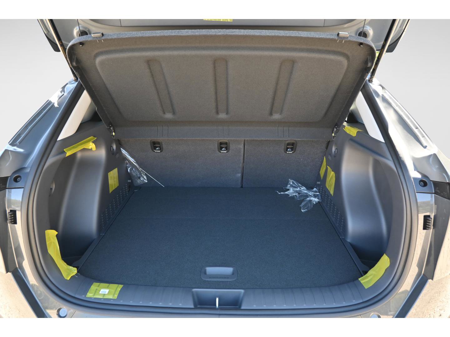 New 2026 Hyundai Kona SEL Premium image 9