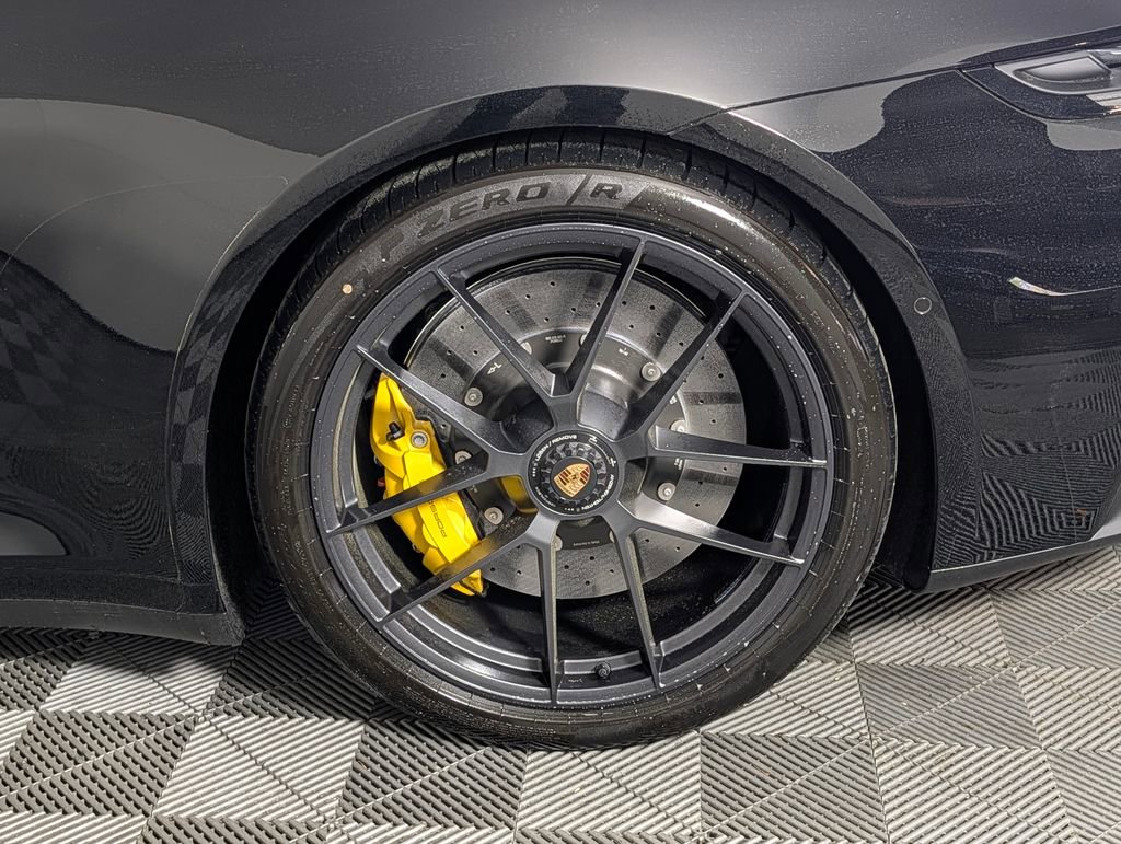 New 2026 Porsche 911 Carrera GTS image 12
