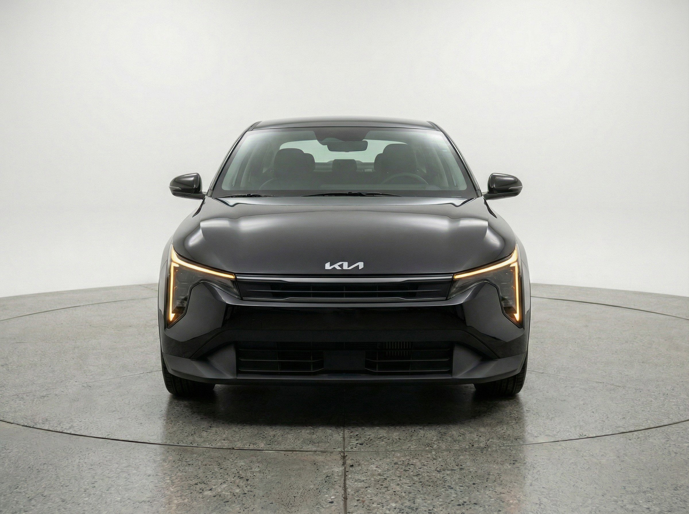 Used 2025 Kia K4 LXS FWD image 2