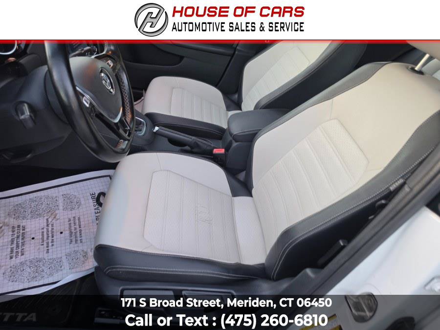 Used 2016 Volkswagen Jetta Sport FWD image 18