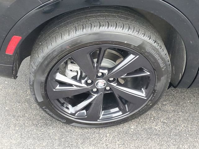 Certified 2023 Buick Envision Essence w/ Sport Touring Package image 5