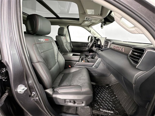 Used 2023 Toyota Tundra Limited image 29