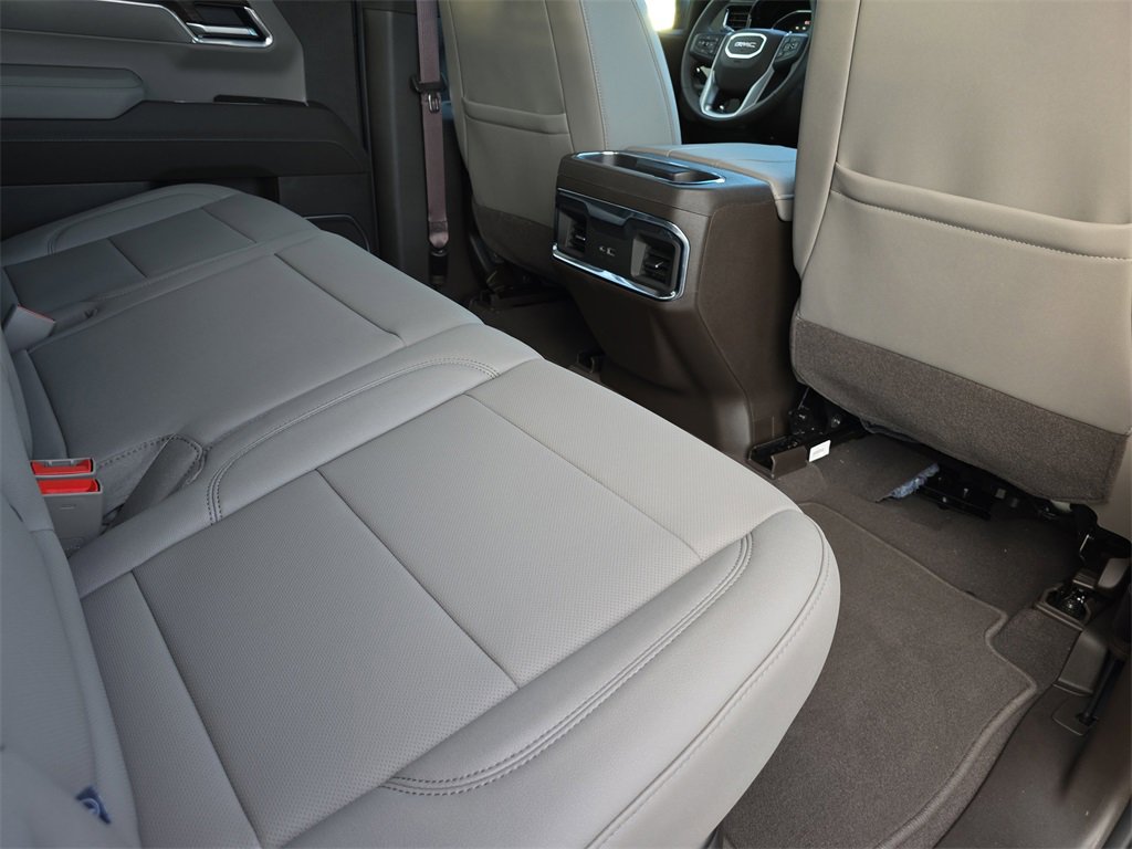 New 2026 GMC Sierra 1500 SLT w/ SLT Premium Package image 11