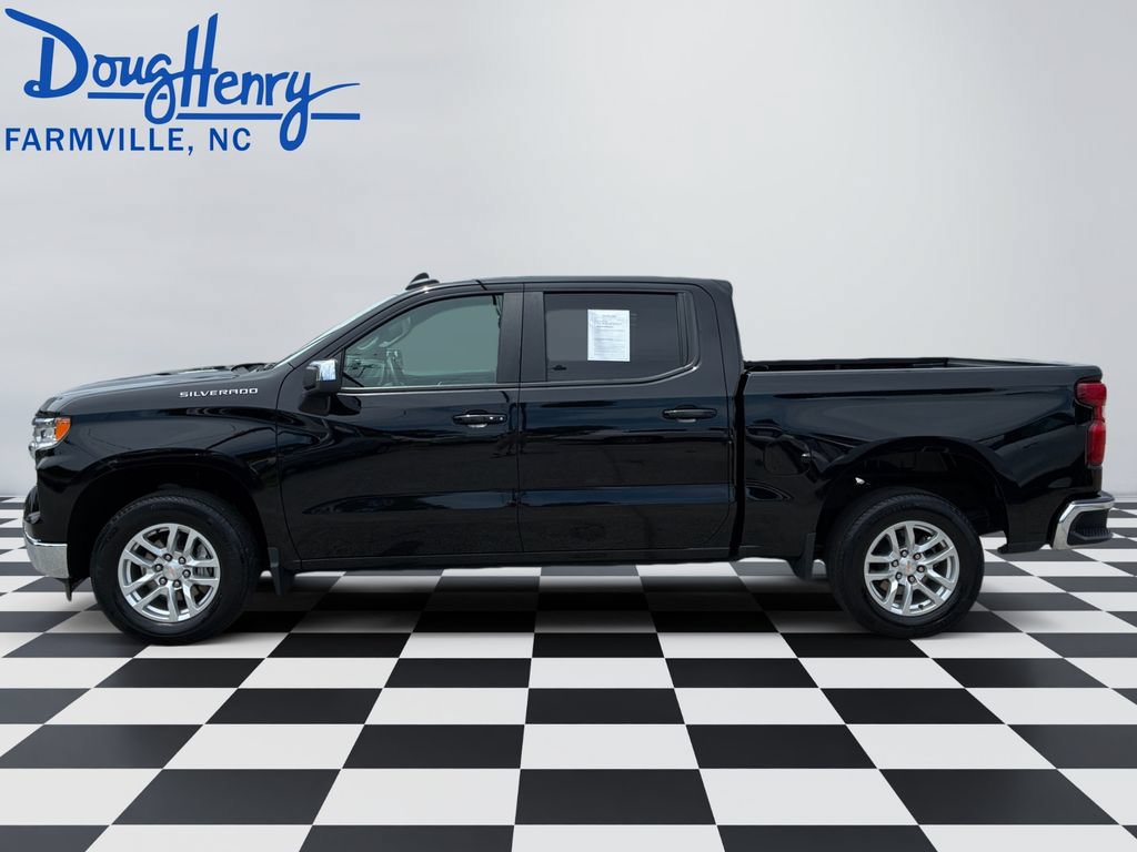 Used 2025 Chevrolet Silverado 1500 LT RWD image 2
