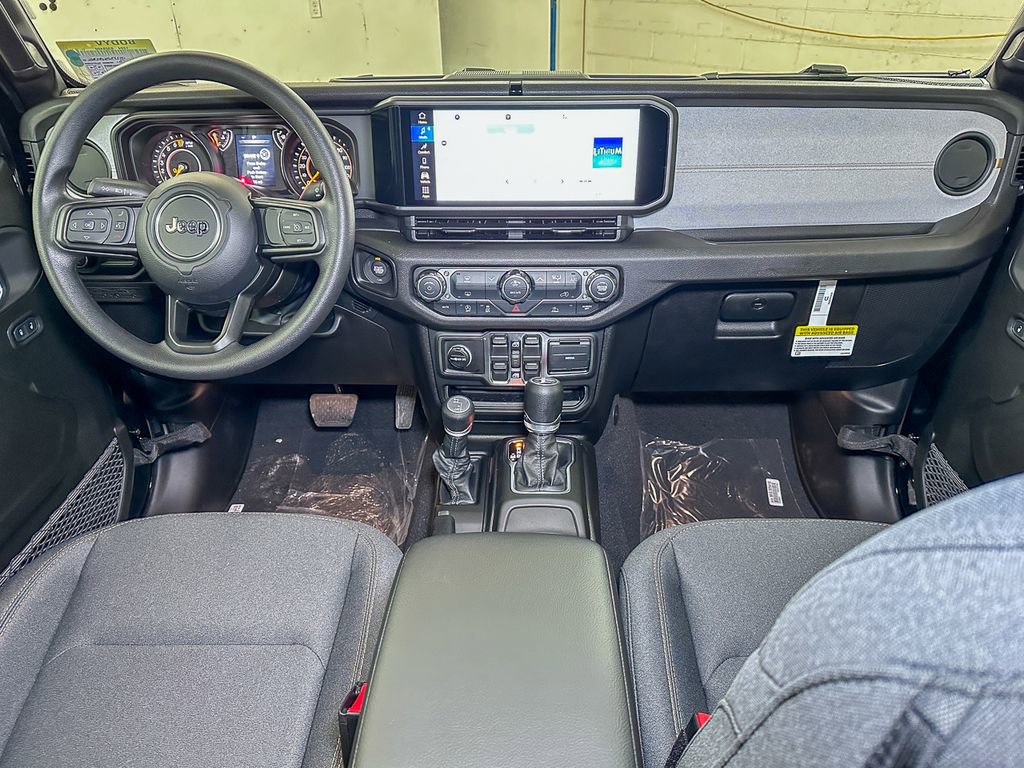 New 2026 Jeep Gladiator Sport image 25