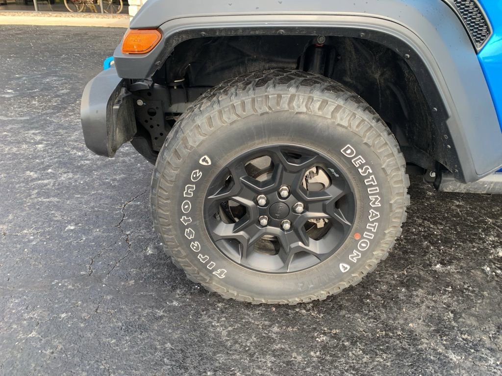 Used 2023 Jeep Wrangler Willys 4xe w/ Dual Top Group image 9