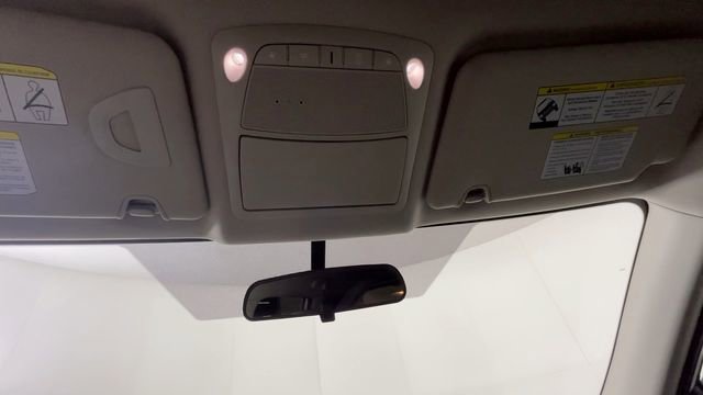 Used 2020 Nissan Rogue S FWD image 33