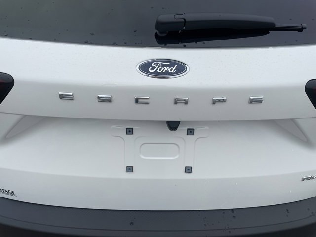 New 2026 Ford Escape ST-Line Select image 10