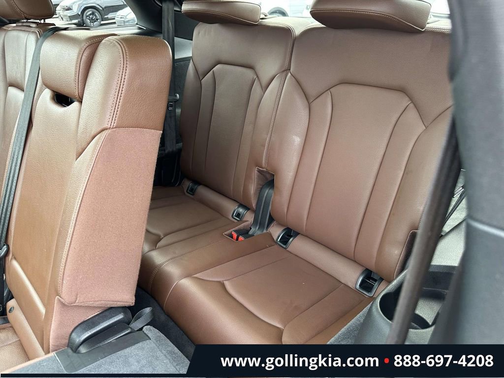 Used 2017 Audi Q7 3.0T Premium Plus image 10