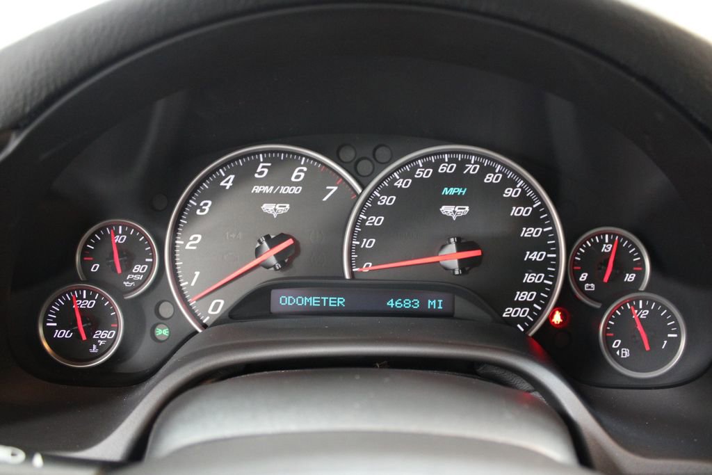 Used 2013 Chevrolet Corvette Coupe w/ 3LT Preferred Equipment Group image 26