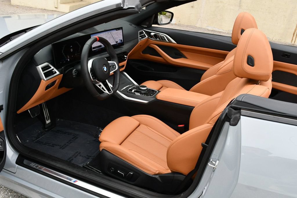 Used 2026 BMW M440i Convertible w/ Premium Package RWD image 67