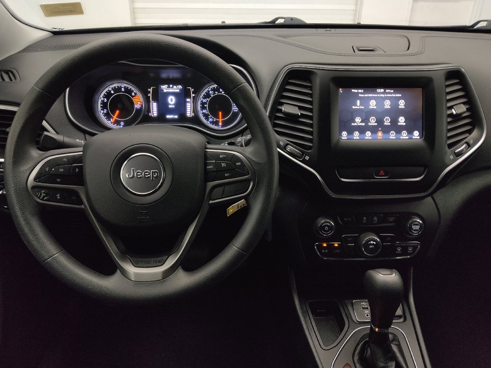 Used 2020 Jeep Cherokee Latitude FWD image 22