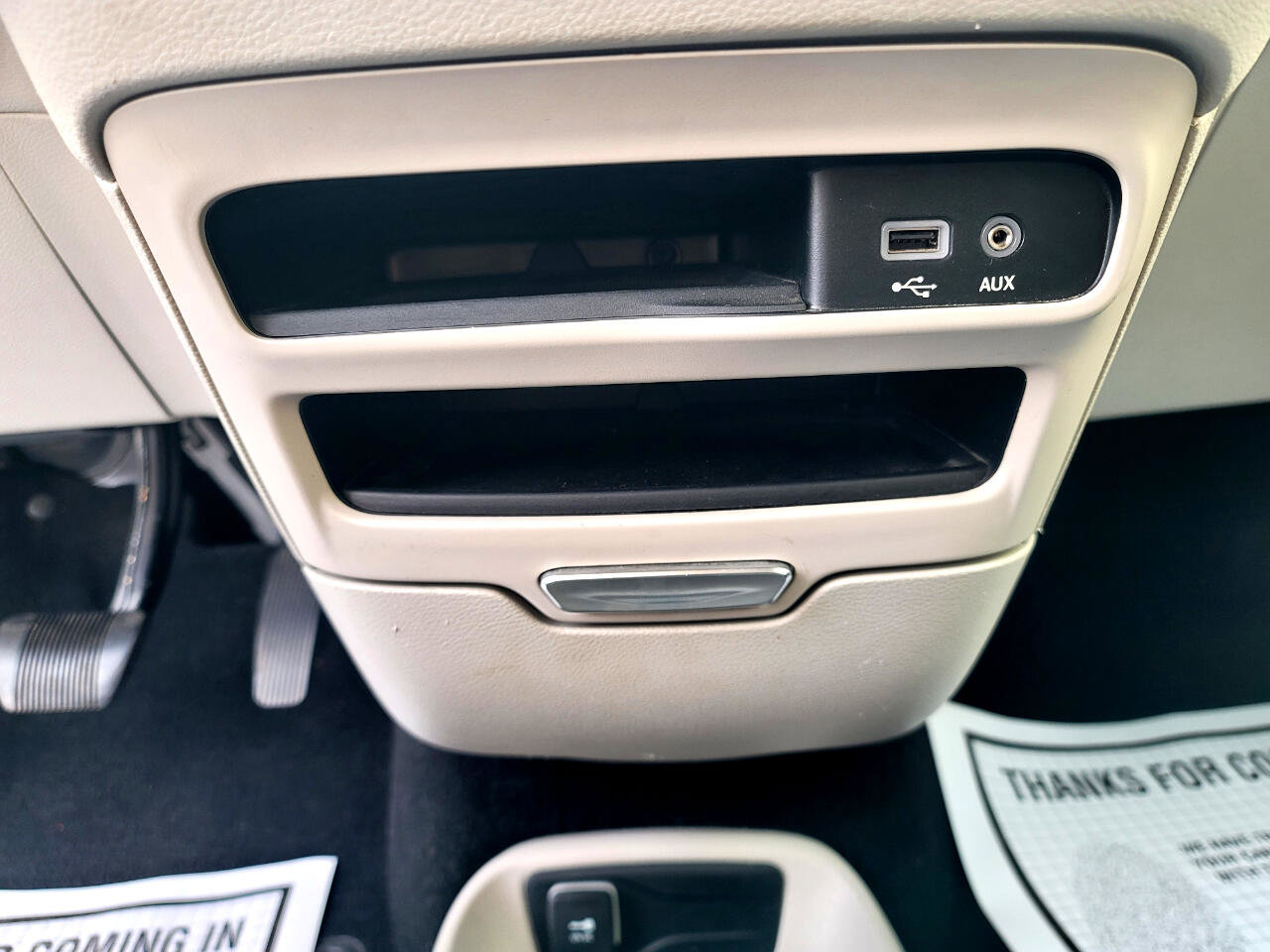 Used 2020 Chrysler Voyager L image 22