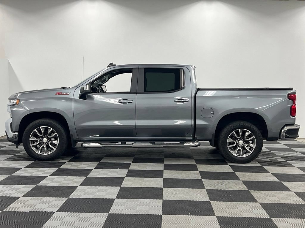 Used 2021 Chevrolet Silverado 1500 LT w/ Z71 Off-Road Package AWD/4WD image 4