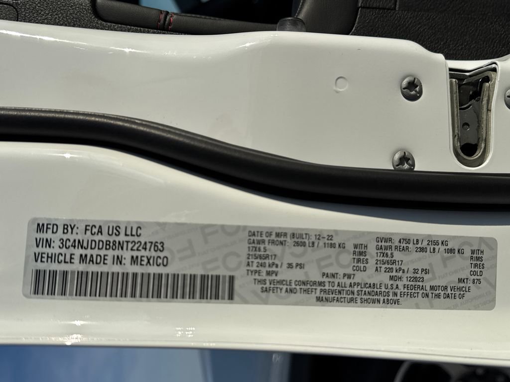 Used 2022 Jeep Compass Trailhawk w/ Trailhawk Convenience Group image 36