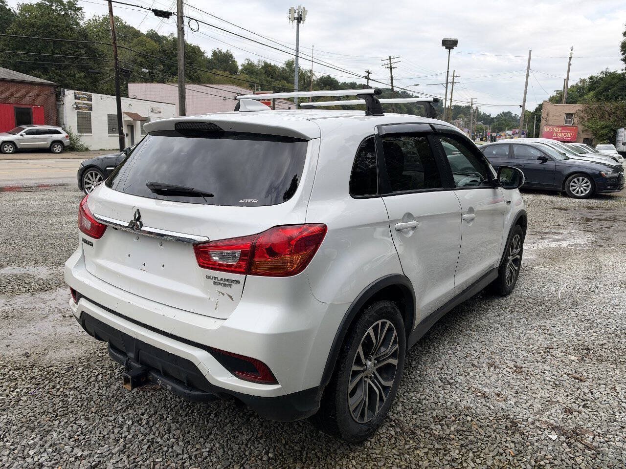 Used 2018 Mitsubishi Outlander Sport ES AWD/4WD image 7