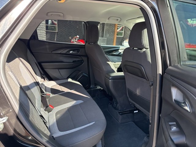 Used 2023 Chevrolet TrailBlazer LT w/ Convenience Package image 5