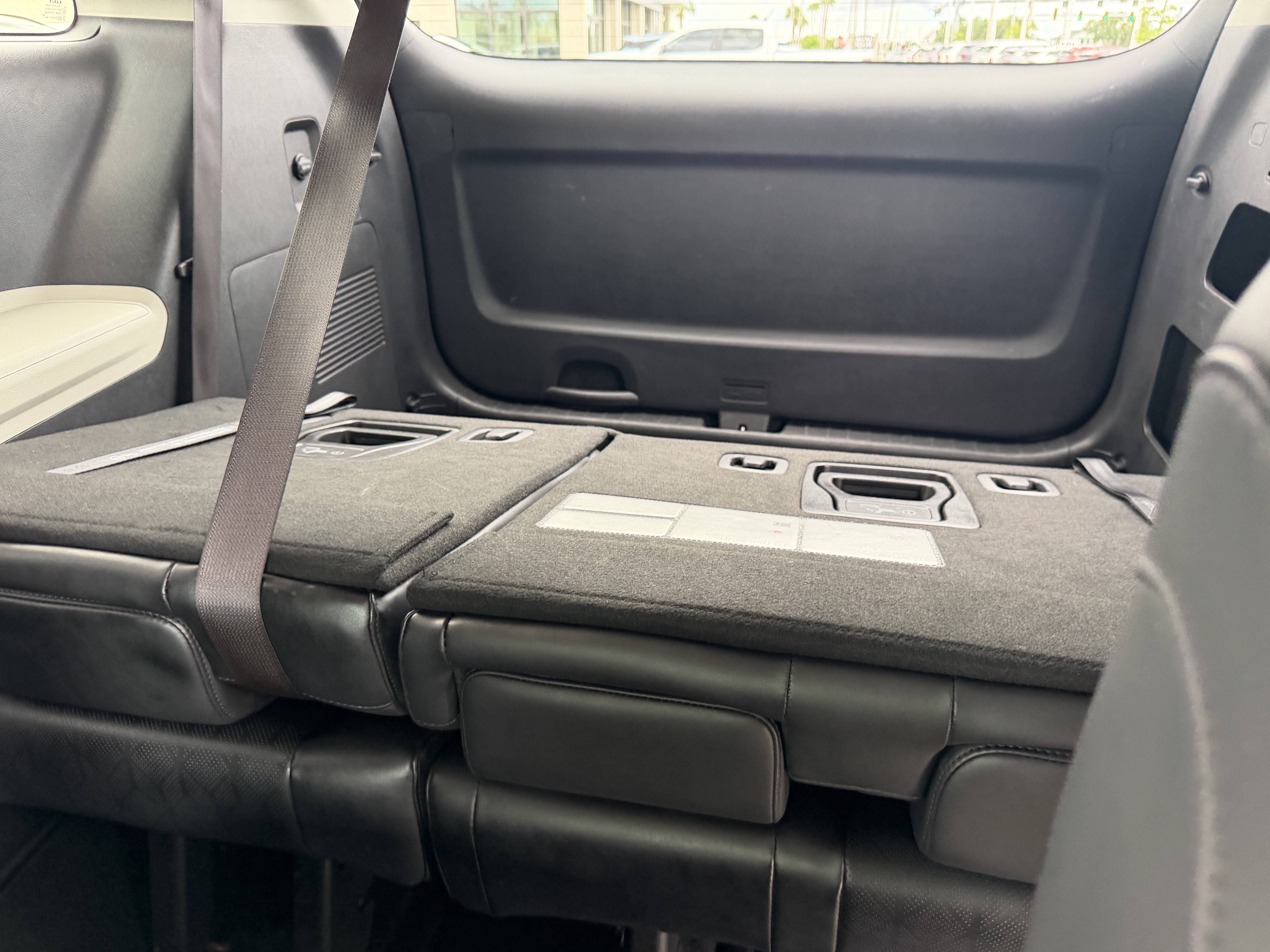 Certified 2024 Kia Carnival EX FWD image 15