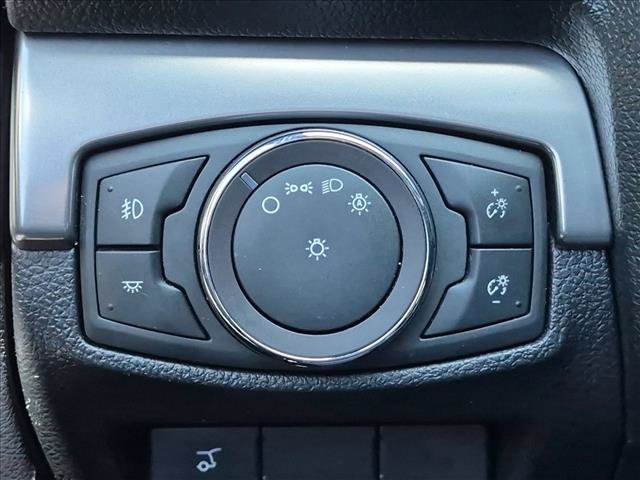 Used 2019 Ford Explorer XLT w/ Equipment Group 202A FWD image 25