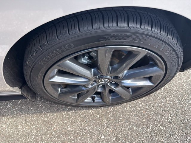 Used 2023 MAZDA MAZDA3 s FWD image 5