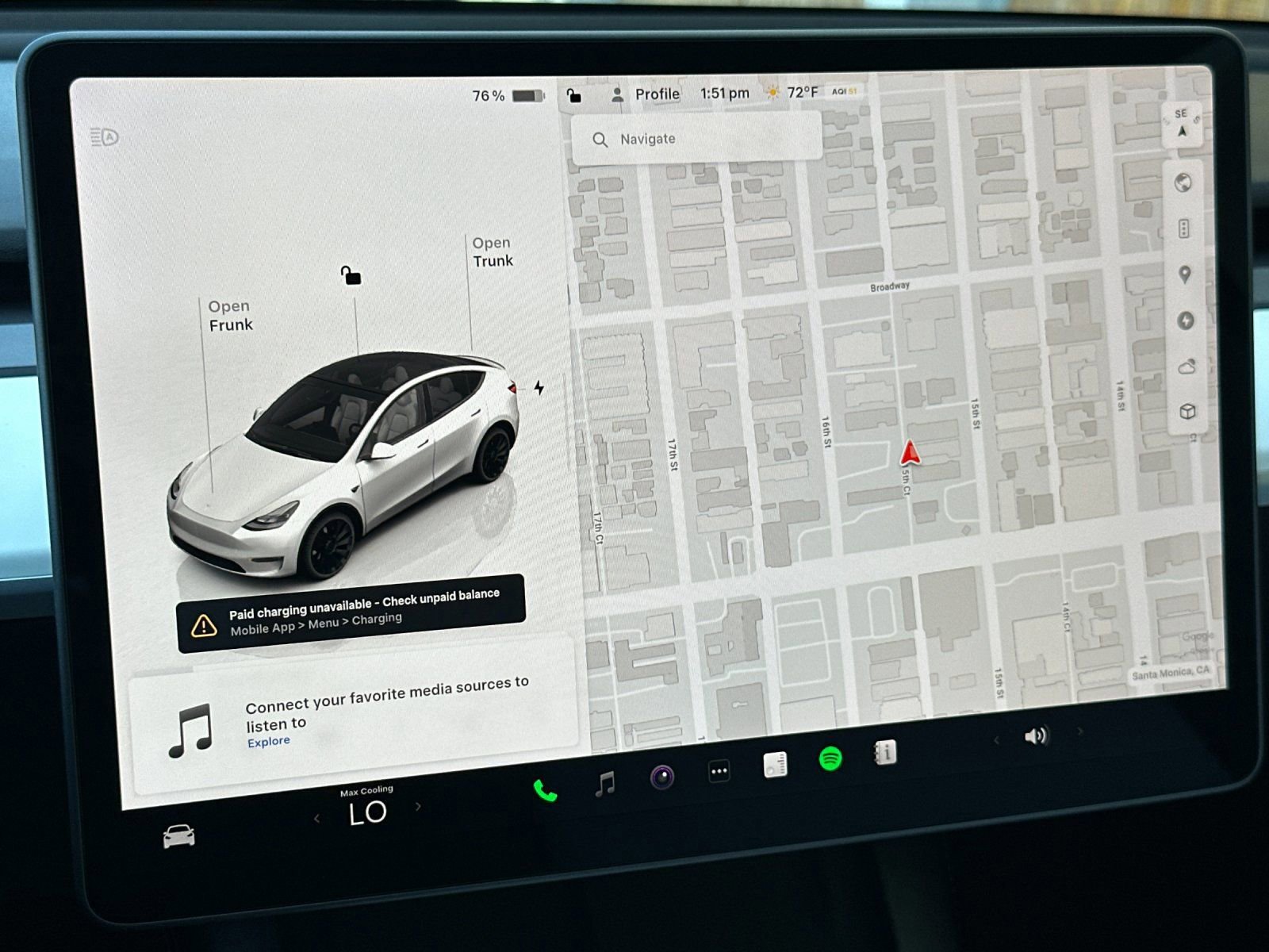 Used 2022 Tesla Model Y Performance AWD/4WD image 22