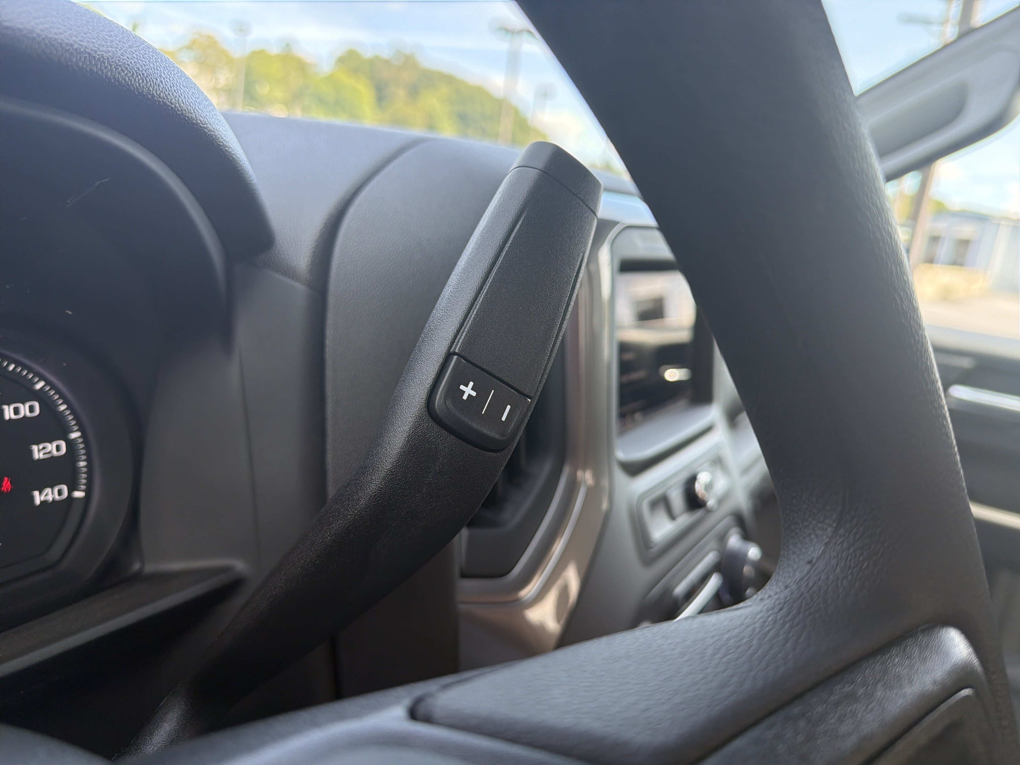 New 2026 Chevrolet Silverado 1500 Custom Trail Boss w/ LPO, Dark Essentials Package AWD/4WD image 23
