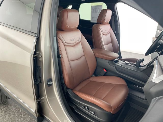 Used 2023 Cadillac XT5 Sportv w/ LPO, Floor Liner Package image 47