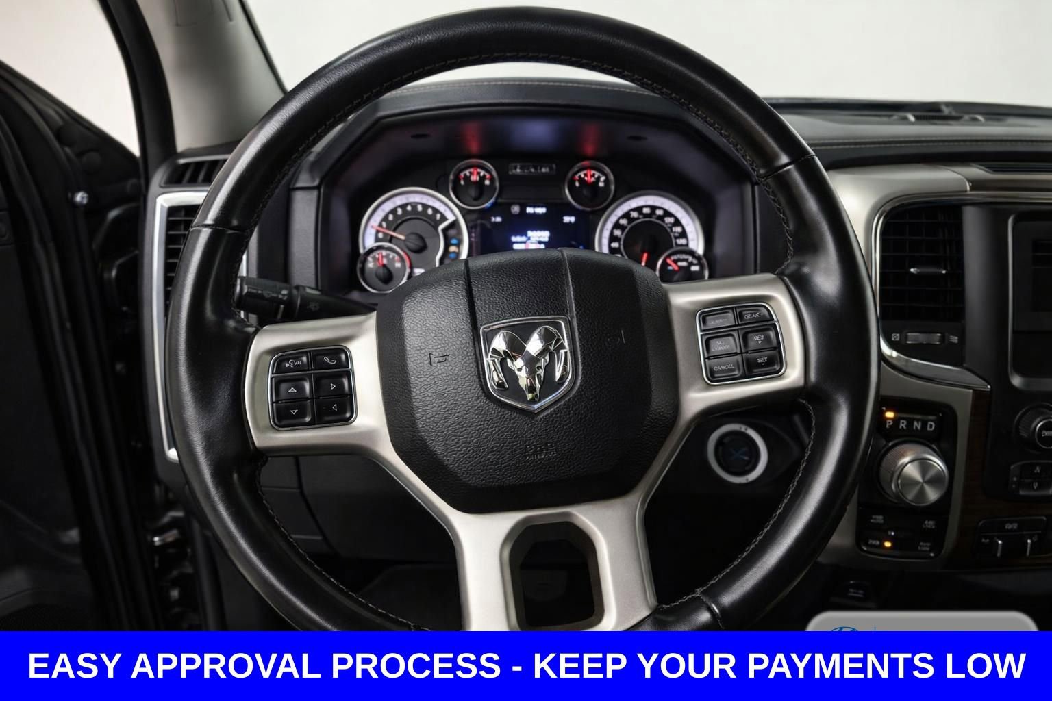 Used 2017 RAM 1500 Laramie image 10