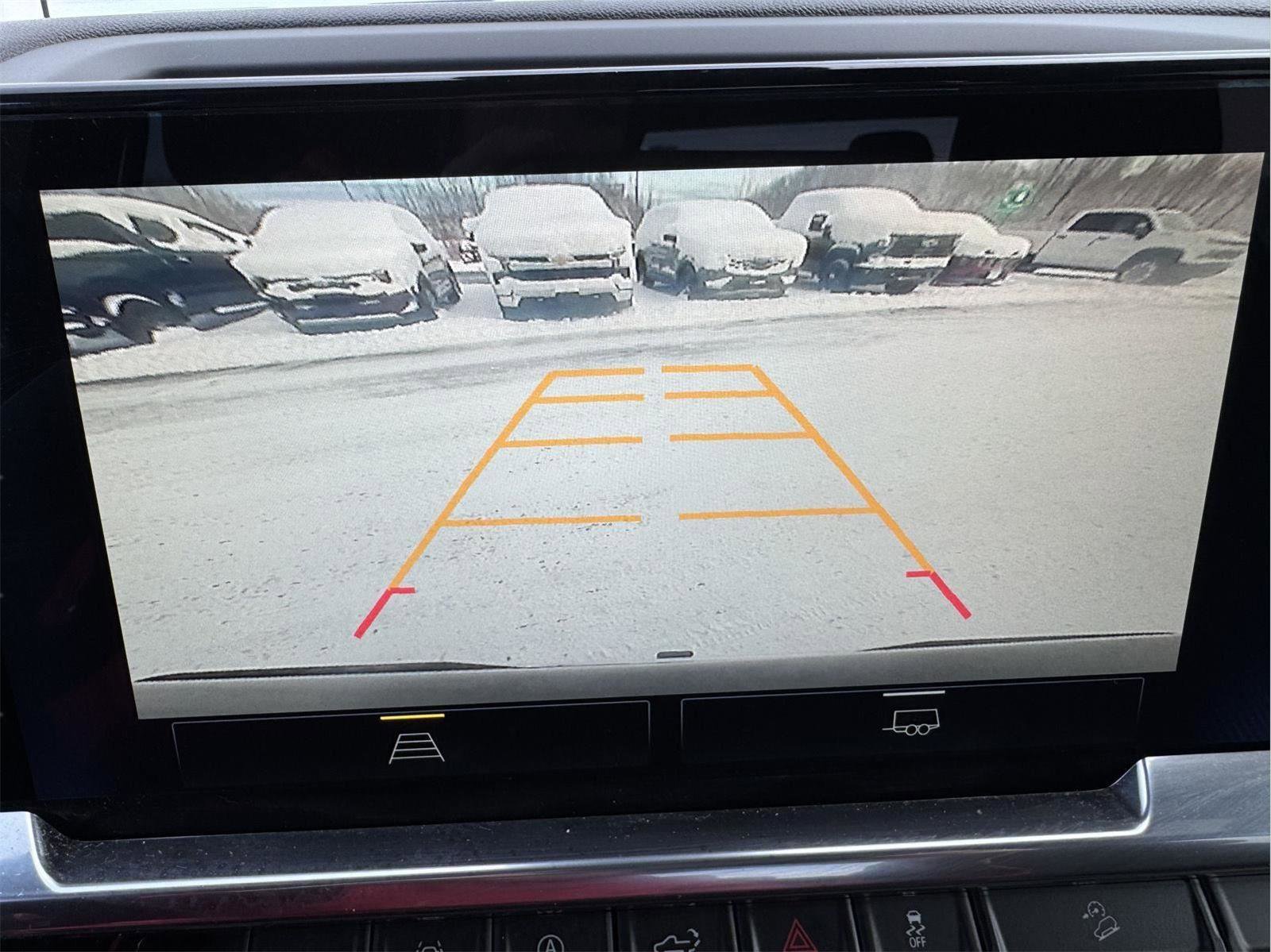 Used 2023 Chevrolet Silverado 1500 LT image 30