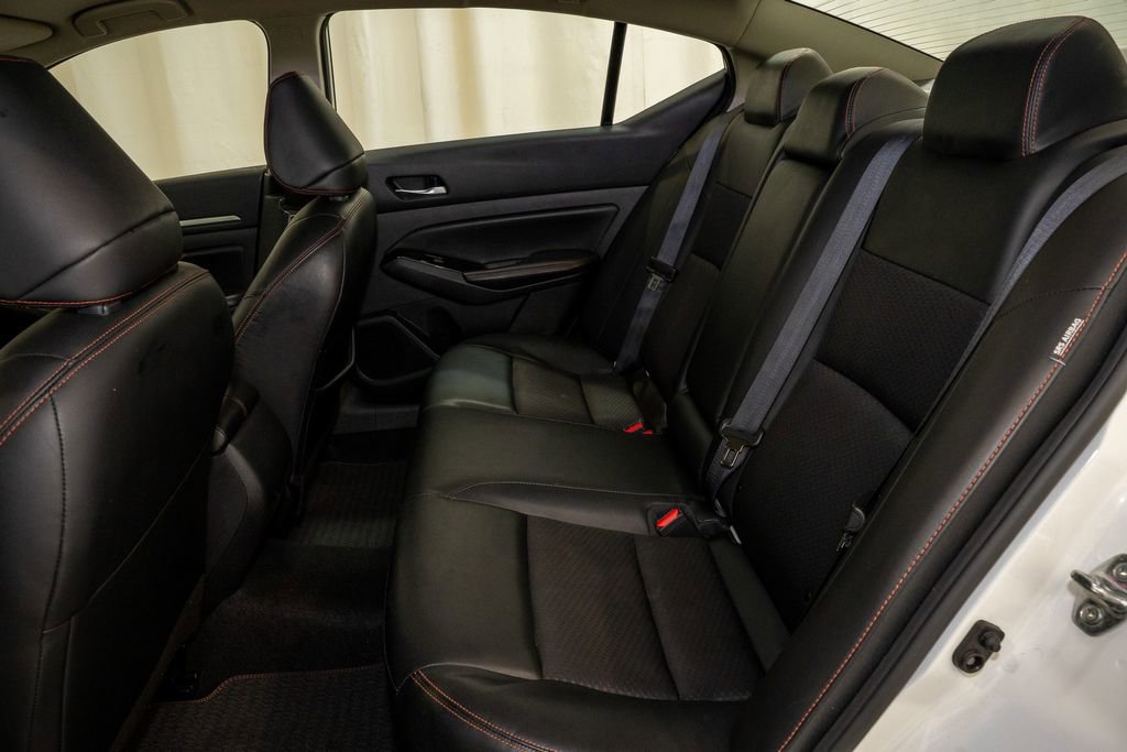 Used 2024 Nissan Altima 2.5 SR image 8