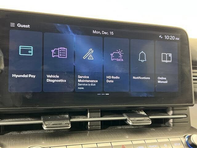 Used 2024 Hyundai Kona Limited FWD image 36