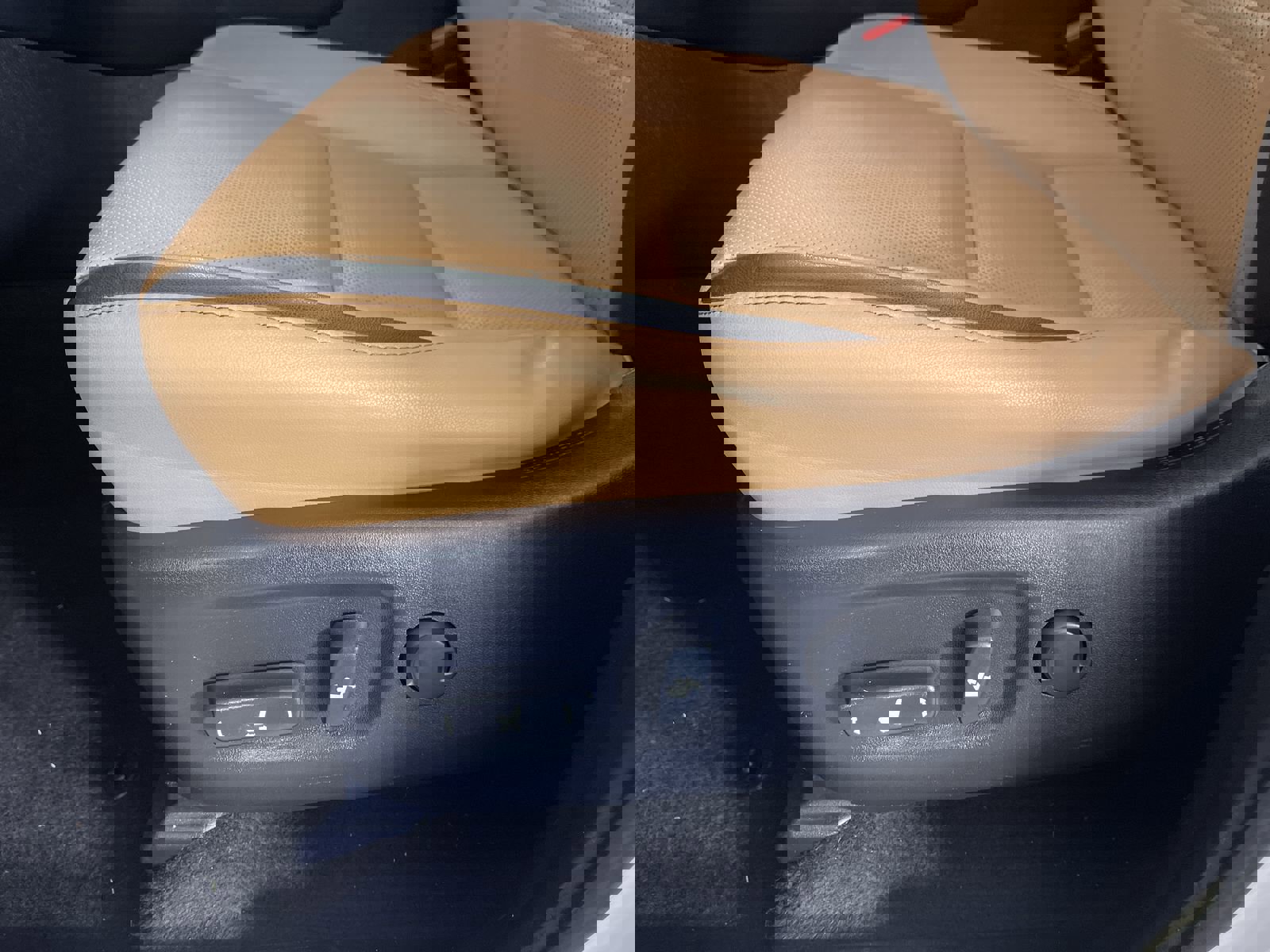 Used 2016 Lexus NX 200t AWD w/ Premium Package image 13