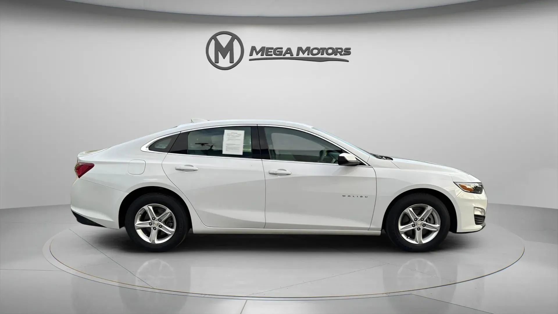 Used 2022 Chevrolet Malibu LT image 6
