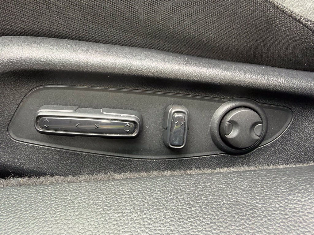 Used 2023 Honda Accord EX image 20