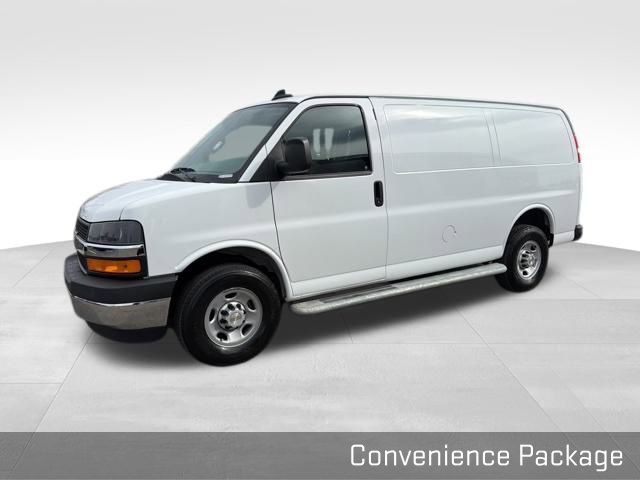Used 2024 Chevrolet Express 2500 w/ Driver Convenience Package image 8