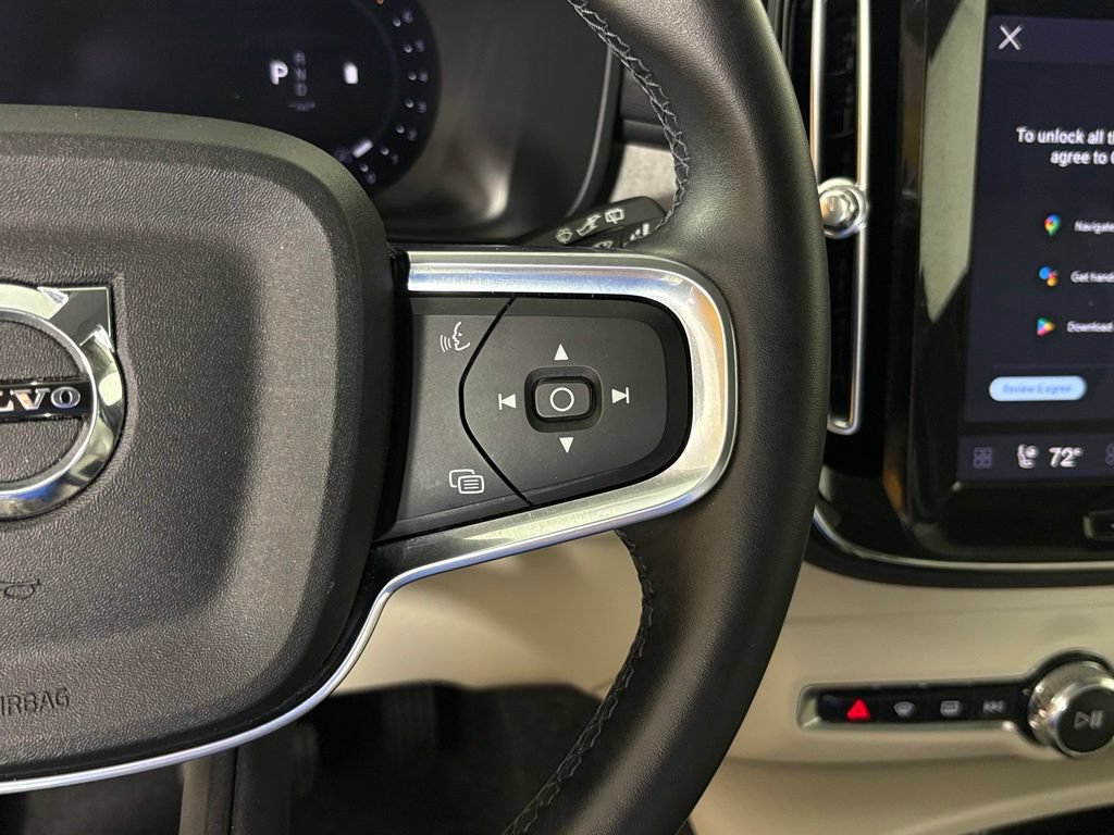 Used 2026 Volvo XC40 B5 Plus AWD/4WD image 21