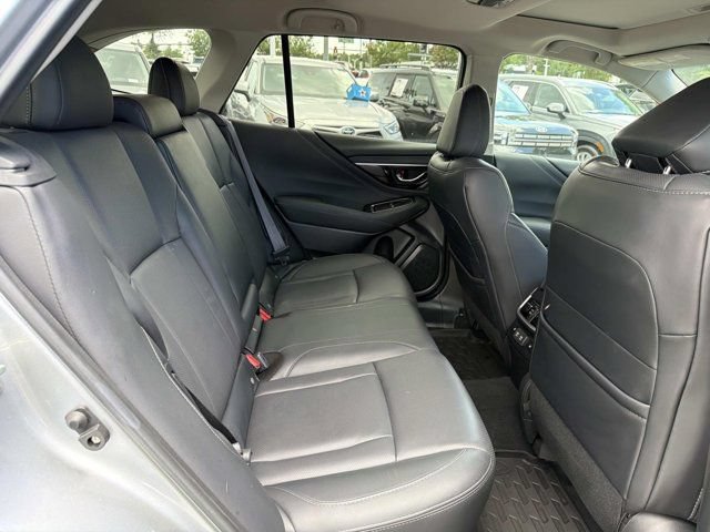 Used 2020 Subaru Outback Limited w/ Popular Package #2 AWD/4WD image 19