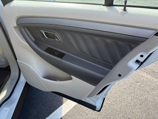 Used 2011 Ford Taurus SEL w/ 202A Rapid Spec Order Code image 26